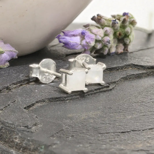 Moonlight Square Rainbow Moonstone 4-Claw Stud Earrings