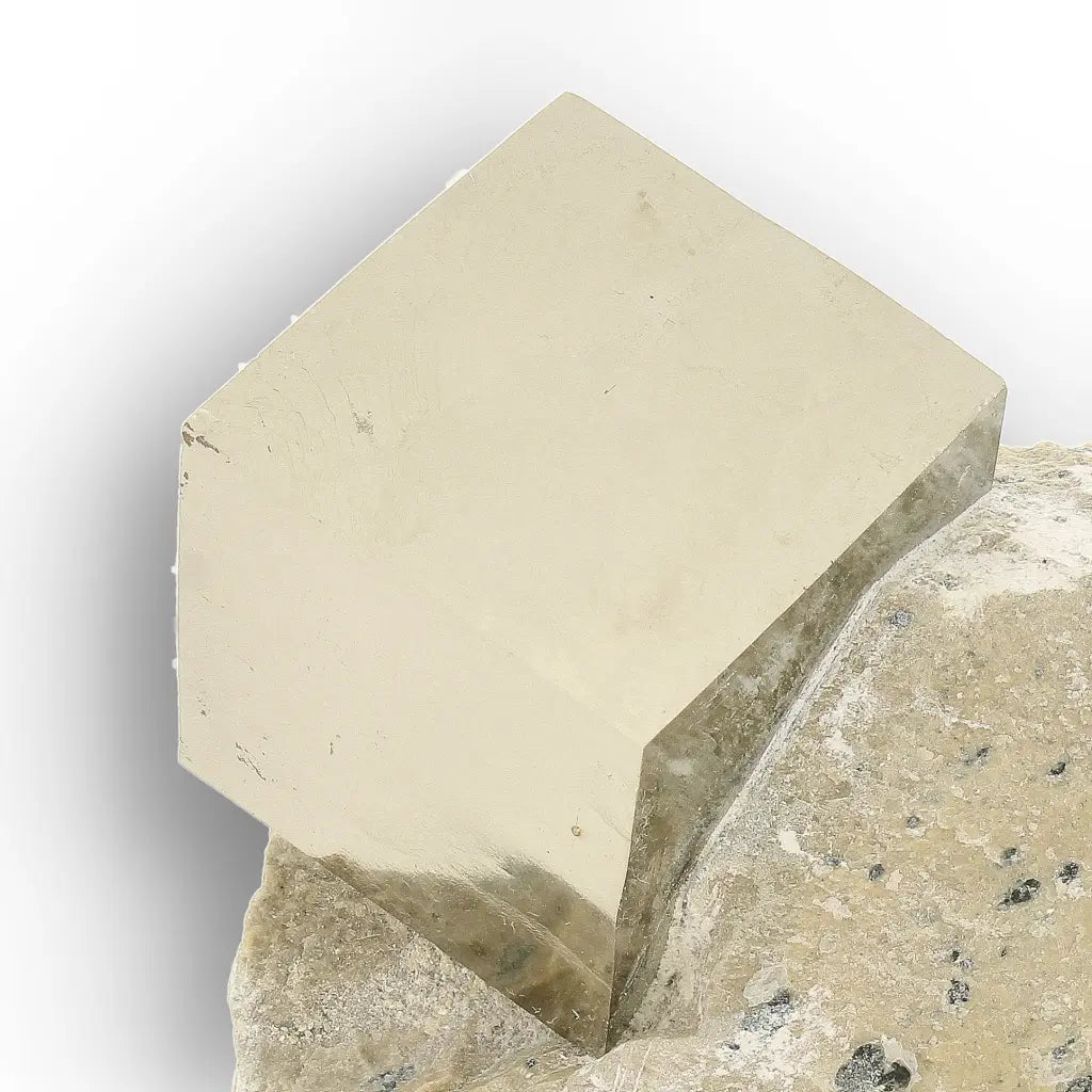 Get your Pyrite Single Cube with Matrix – Navajún, Spain online now or in store at Forever Gems in Franschhoek, South Africa