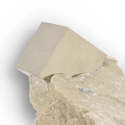 Get your Pyrite Single Cube on Matrix – Navajún, Spain online now or in store at Forever Gems in Franschhoek, South Africa