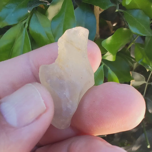 7g gram Libyan Desert Glass: A Glimpse of Ancient Impact